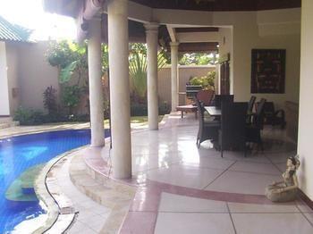 Bali Jade Villas Санур Экстерьер фото
